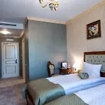 The Arlington Boutique Otel
