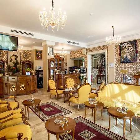 The Arlington Boutique فندق كرايوفا